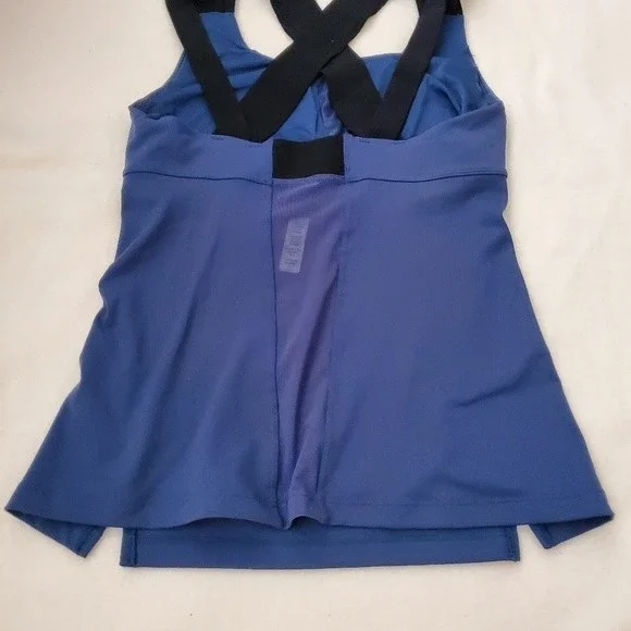 Alo Yoga Tank Top - Picture 8 of 8